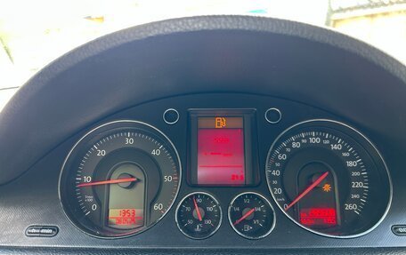 Volkswagen Passat B6, 2005 год, 450 000 рублей, 24 фотография