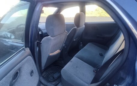 Suzuki Baleno I, 2002 год, 89 000 рублей, 3 фотография