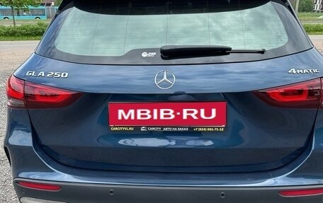 Mercedes-Benz GLA, 2020 год, 4 150 000 рублей, 2 фотография