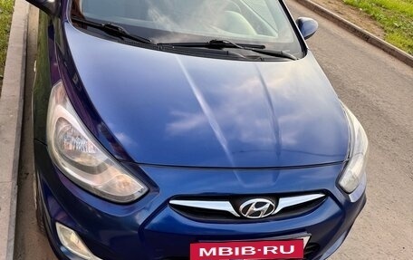 Hyundai Solaris II рестайлинг, 2013 год, 535 000 рублей, 6 фотография