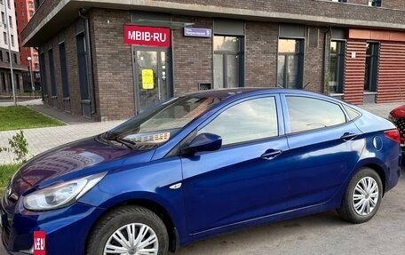 Hyundai Solaris II рестайлинг, 2013 год, 535 000 рублей, 7 фотография