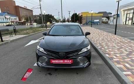Toyota Camry, 2018 год, 3 150 000 рублей, 17 фотография