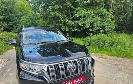 Toyota Land Cruiser Prado 150 рестайлинг 2, 2018 год, 4 400 000 рублей, 5 фотография