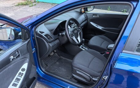 Hyundai Solaris II рестайлинг, 2012 год, 637 000 рублей, 9 фотография