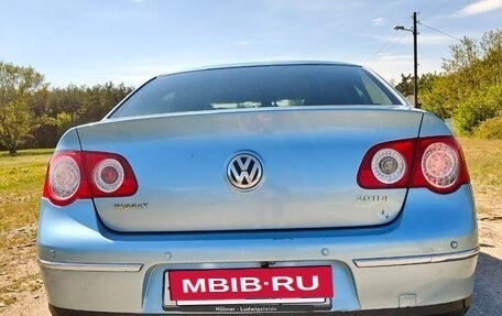 Volkswagen Passat B6, 2005 год, 630 000 рублей, 3 фотография