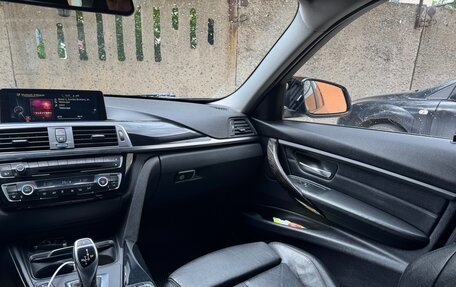 BMW 3 серия, 2015 год, 2 250 000 рублей, 23 фотография