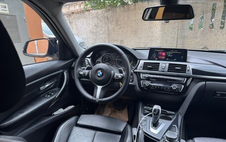 BMW 3 серия, 2015 год, 2 250 000 рублей, 24 фотография