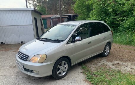 Toyota Nadia, 2000 год, 580 000 рублей, 8 фотография