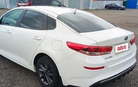 KIA Optima IV, 2018 год, 1 750 000 рублей, 3 фотография