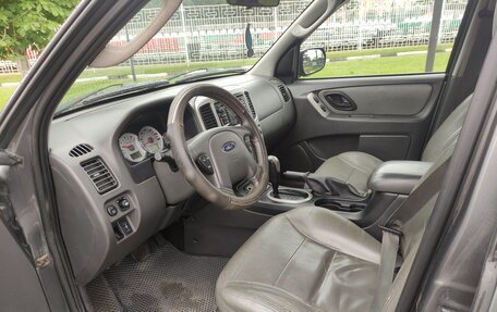 Ford Escape II, 2004 год, 524 000 рублей, 7 фотография