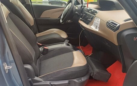 Citroen C4 Picasso II рестайлинг, 2015 год, 1 000 000 рублей, 4 фотография