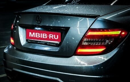 Mercedes-Benz C-Класс, 2011 год, 900 000 рублей, 5 фотография