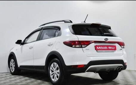 KIA Rio IV, 2018 год, 1 400 000 рублей, 4 фотография