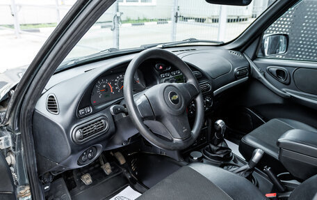 Chevrolet Niva I рестайлинг, 2012 год, 500 000 рублей, 15 фотография