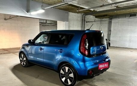 KIA Soul II рестайлинг, 2018 год, 1 270 000 рублей, 5 фотография