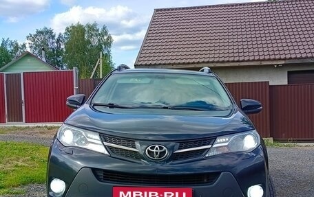 Toyota RAV4, 2013 год, 1 850 000 рублей, 8 фотография