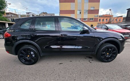 Porsche Cayenne III, 2010 год, 2 490 000 рублей, 8 фотография