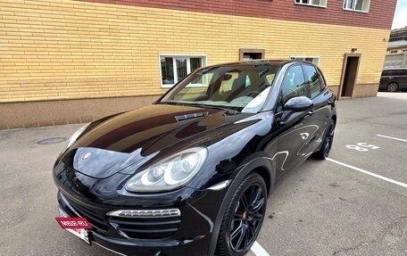 Porsche Cayenne III, 2010 год, 2 490 000 рублей, 2 фотография