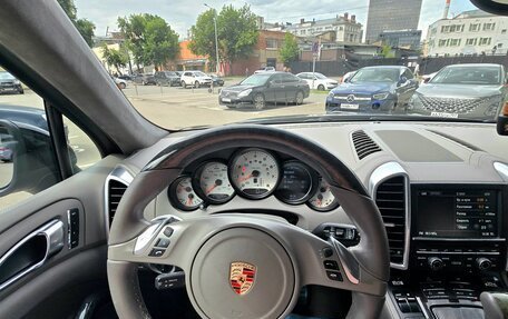 Porsche Cayenne III, 2010 год, 2 490 000 рублей, 25 фотография