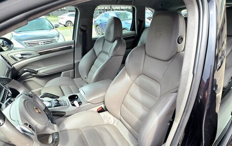 Porsche Cayenne III, 2010 год, 2 490 000 рублей, 30 фотография