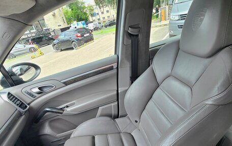 Porsche Cayenne III, 2010 год, 2 490 000 рублей, 31 фотография