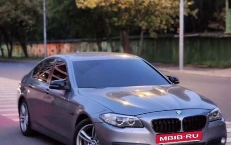 BMW 5 серия, 2016 год, 1 550 000 рублей, 4 фотография
