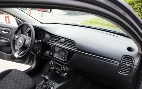 KIA Rio IV, 2018 год, 1 123 000 рублей, 9 фотография