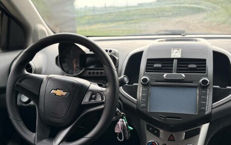 Chevrolet Aveo III, 2013 год, 750 000 рублей, 14 фотография