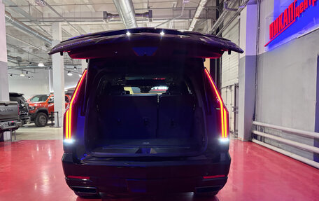 Cadillac Escalade V, 2025 год, 21 465 000 рублей, 9 фотография