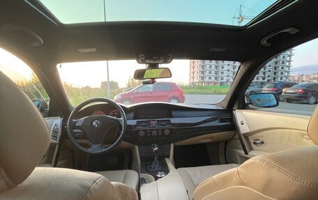 BMW 5 серия, 2003 год, 820 000 рублей, 16 фотография