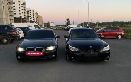 BMW 5 серия, 2003 год, 820 000 рублей, 18 фотография