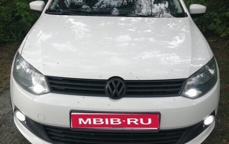 Volkswagen Polo VI (EU Market), 2013 год, 890 000 рублей, 1 фотография