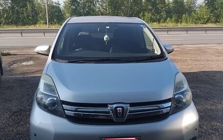 Toyota ISis I, 2015 год, 1 580 000 рублей, 1 фотография