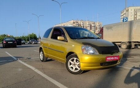 Toyota Vitz, 2000 год, 315 000 рублей, 1 фотография