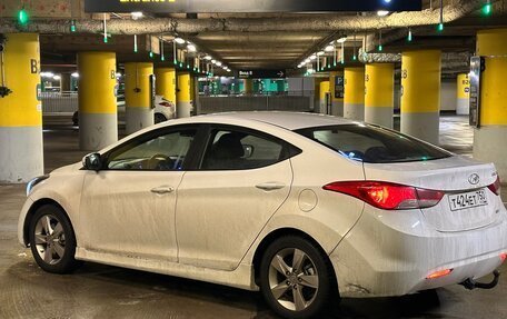 Hyundai Elantra V, 2011 год, 880 000 рублей, 4 фотография