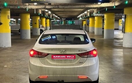 Hyundai Elantra V, 2011 год, 880 000 рублей, 5 фотография