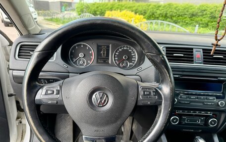 Volkswagen Jetta VI, 2012 год, 729 000 рублей, 13 фотография