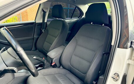 Volkswagen Jetta VI, 2012 год, 729 000 рублей, 19 фотография