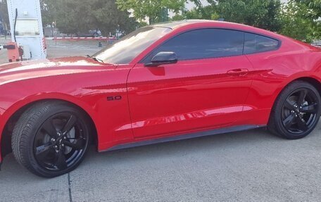Ford Mustang VI рестайлинг, 2022 год, 6 000 000 рублей, 8 фотография
