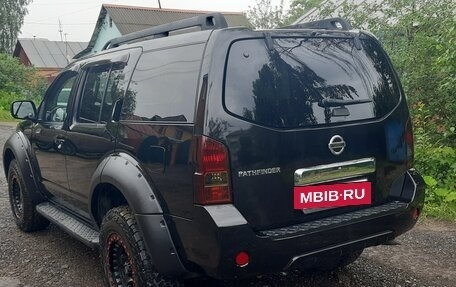 Nissan Pathfinder, 2011 год, 1 470 000 рублей, 4 фотография