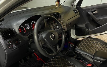Volkswagen Polo VI (EU Market), 2016 год, 990 000 рублей, 13 фотография