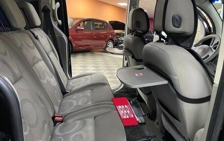 Renault Kangoo II рестайлинг, 2011 год, 679 000 рублей, 11 фотография