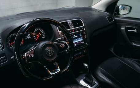 Volkswagen Polo VI (EU Market), 2018 год, 683 400 рублей, 8 фотография