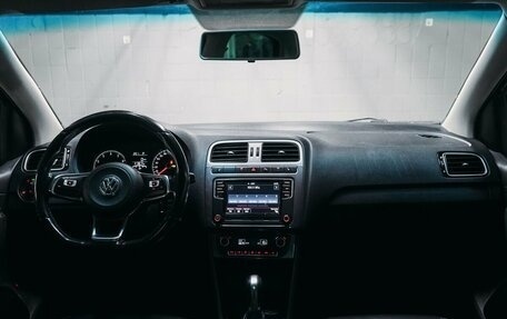 Volkswagen Polo VI (EU Market), 2018 год, 683 400 рублей, 10 фотография