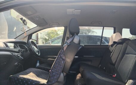 Toyota ISis I, 2015 год, 1 580 000 рублей, 7 фотография