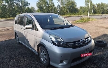 Toyota ISis I, 2015 год, 1 580 000 рублей, 2 фотография