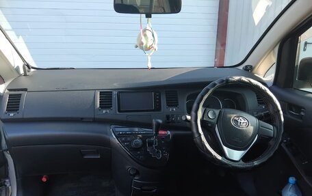 Toyota ISis I, 2015 год, 1 580 000 рублей, 8 фотография