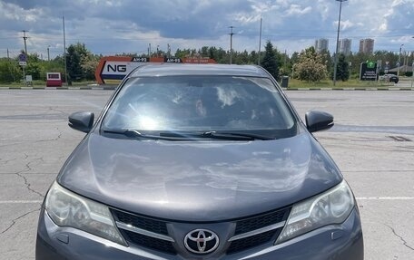 Toyota RAV4, 2013 год, 1 950 000 рублей, 2 фотография