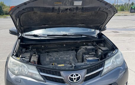 Toyota RAV4, 2013 год, 1 950 000 рублей, 28 фотография