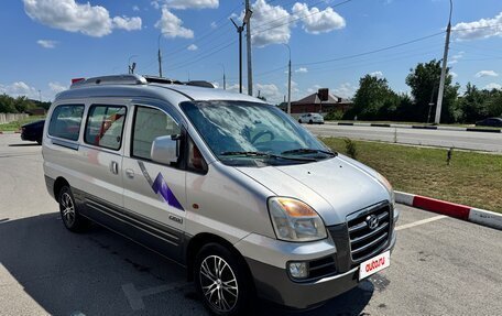Hyundai Starex I рестайлинг, 2007 год, 795 000 рублей, 2 фотография